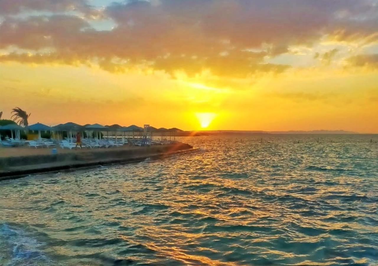 Davinci Beach Resort Hurghada Bagian luar foto